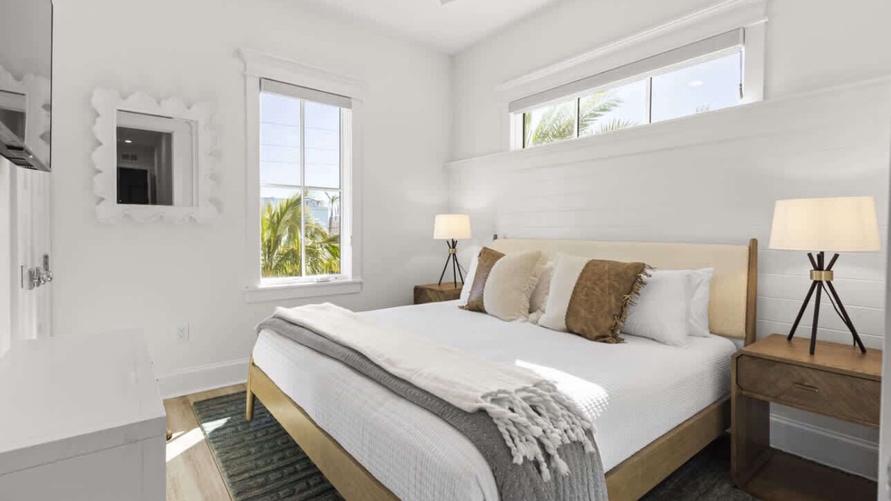 Photo of Bedroom in Bradenton Beach