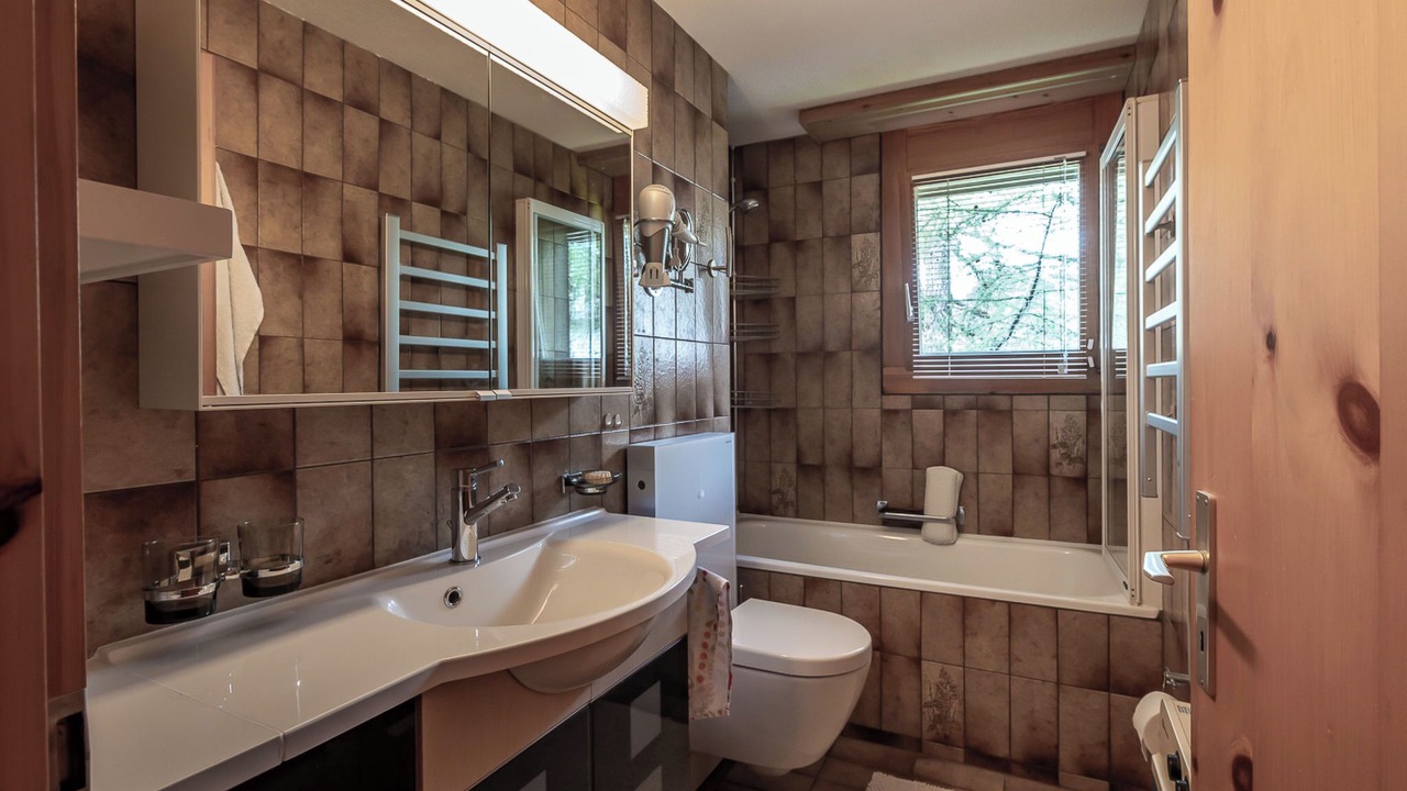 Photo of Bathroom in Trin