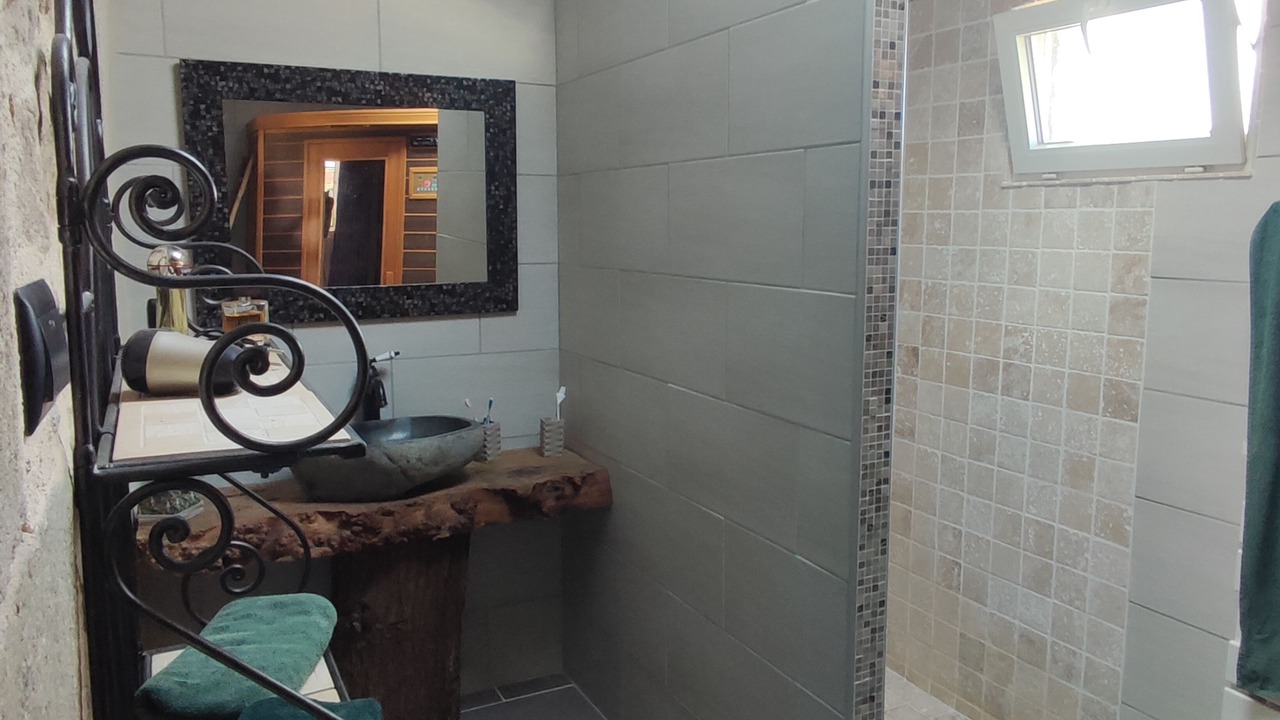 Photo of Bathroom in Saint-Pol-de-Leon