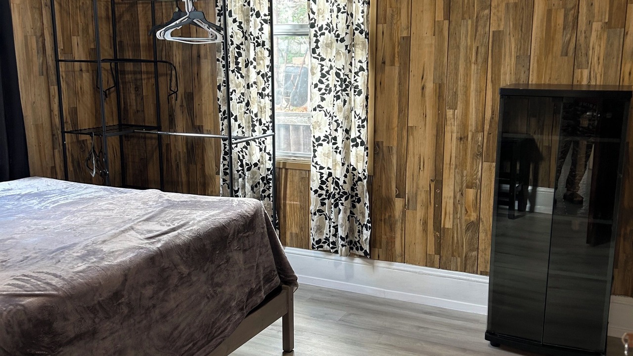 Photo of Bedroom in Crockett