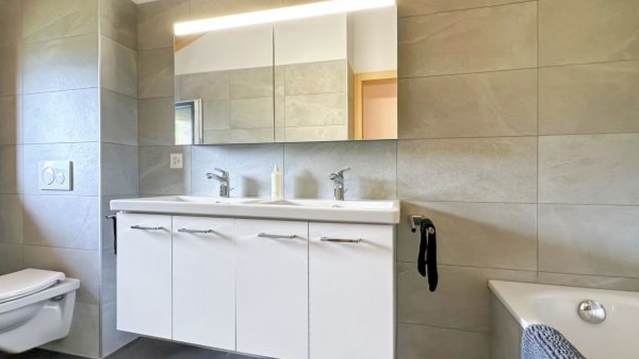 Photo of Bathroom in Grone