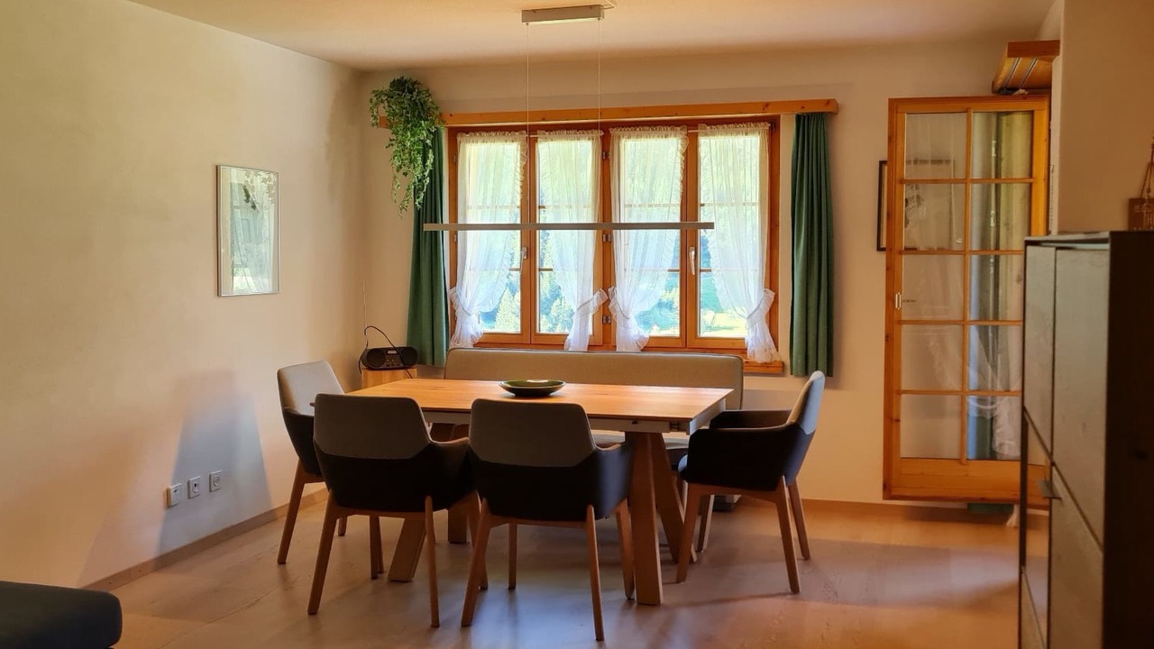 Photo of Bedroom in Tujetsch