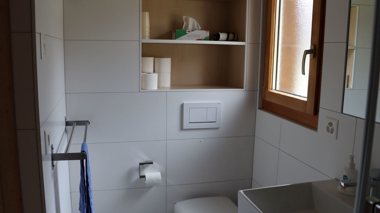 Photo of Bathroom in Tujetsch