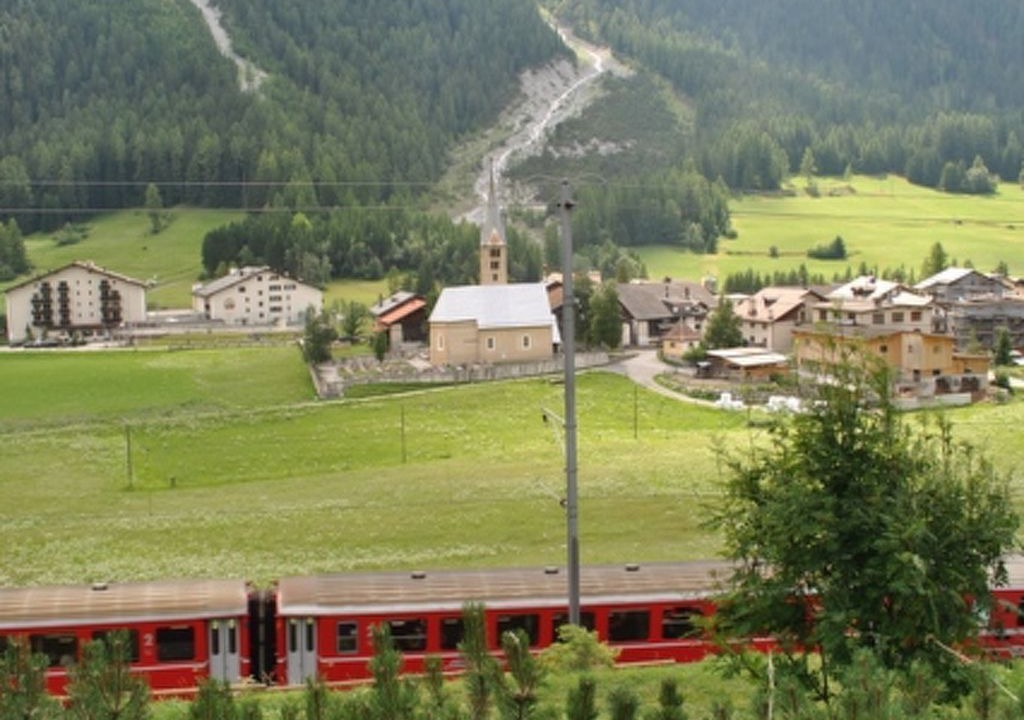 Photo of Others in Berguen