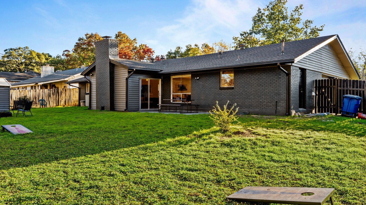 Photo of Outdoor in Barton Hills