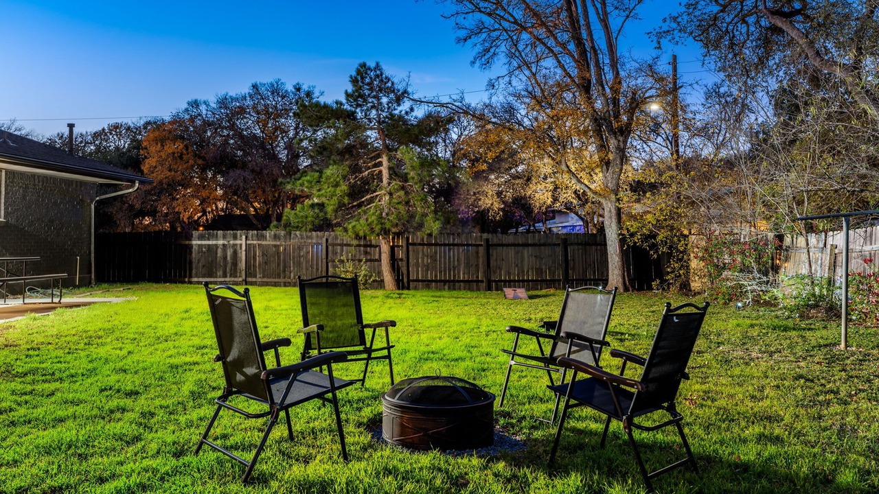 Photo of Outdoor in Barton Hills