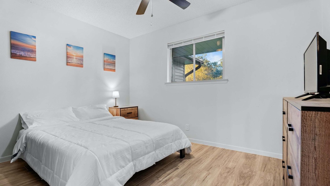 Photo of Bedroom in Barton Hills