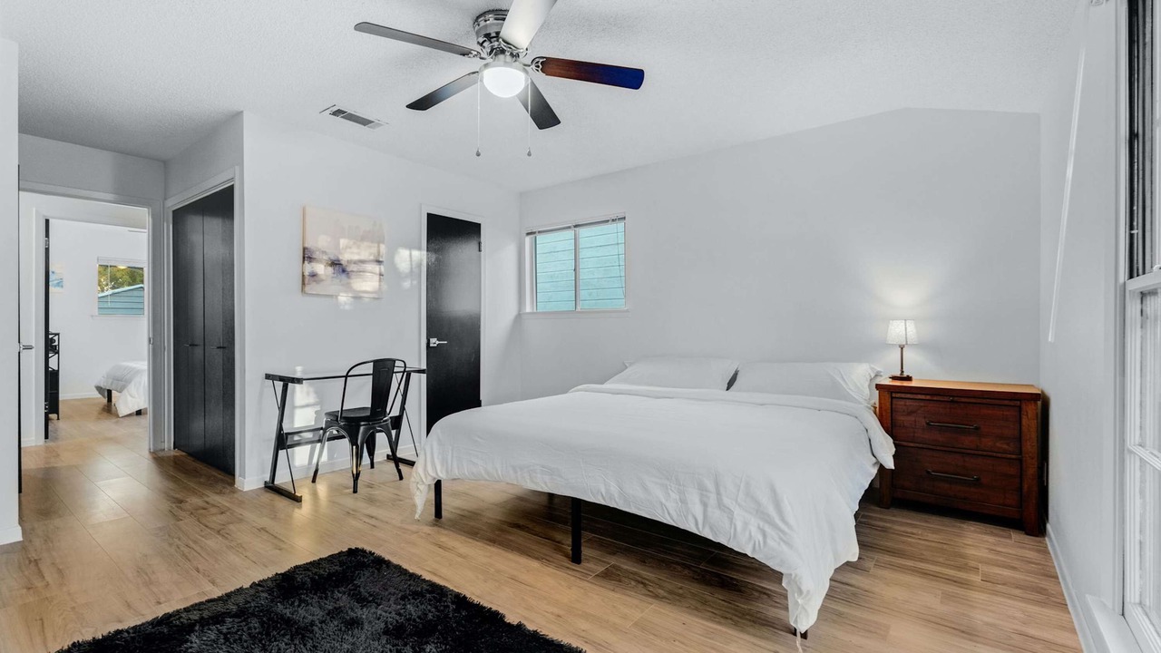 Photo of Bedroom in Barton Hills