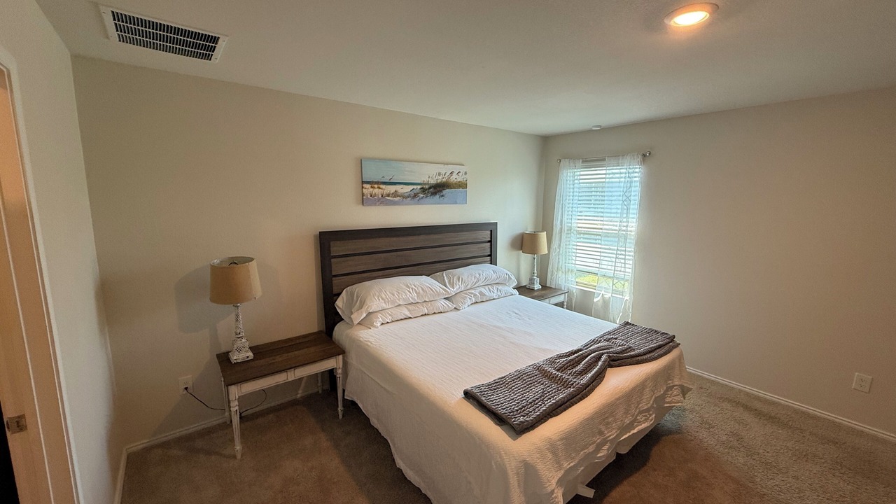 Photo of Bedroom in Haslet