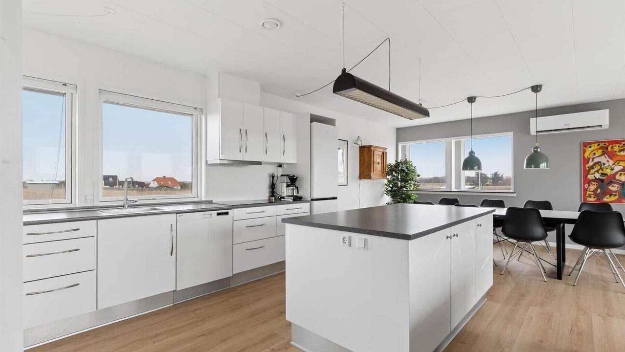 Photo of Kitchen in Trans