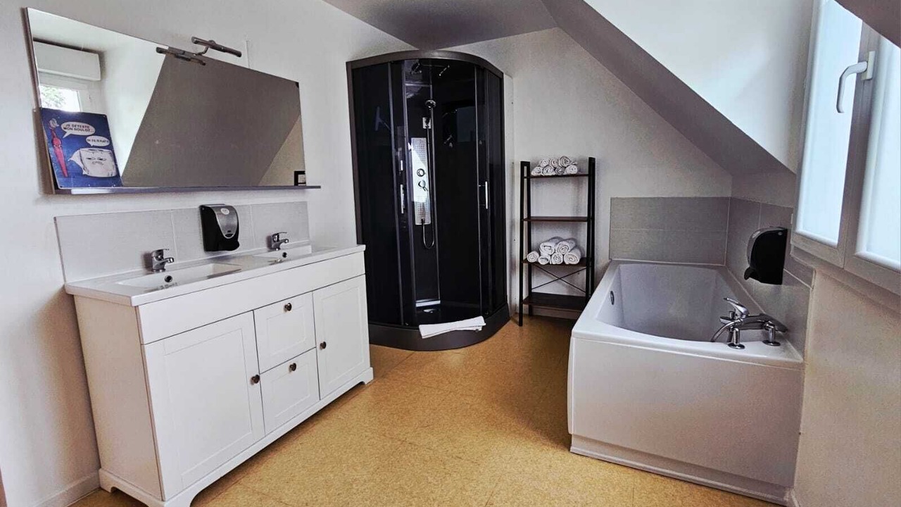 Photo of Bathroom in Pontchateau