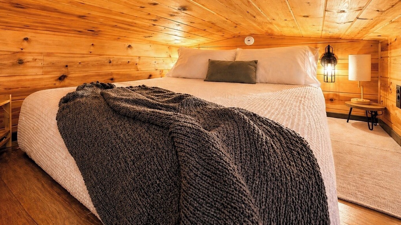 Photo of Bedroom in Centre
