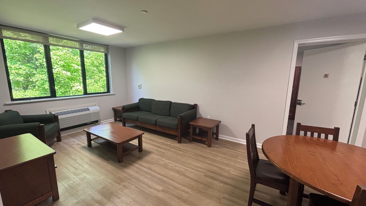 Photo of Livingroom in Caldwell