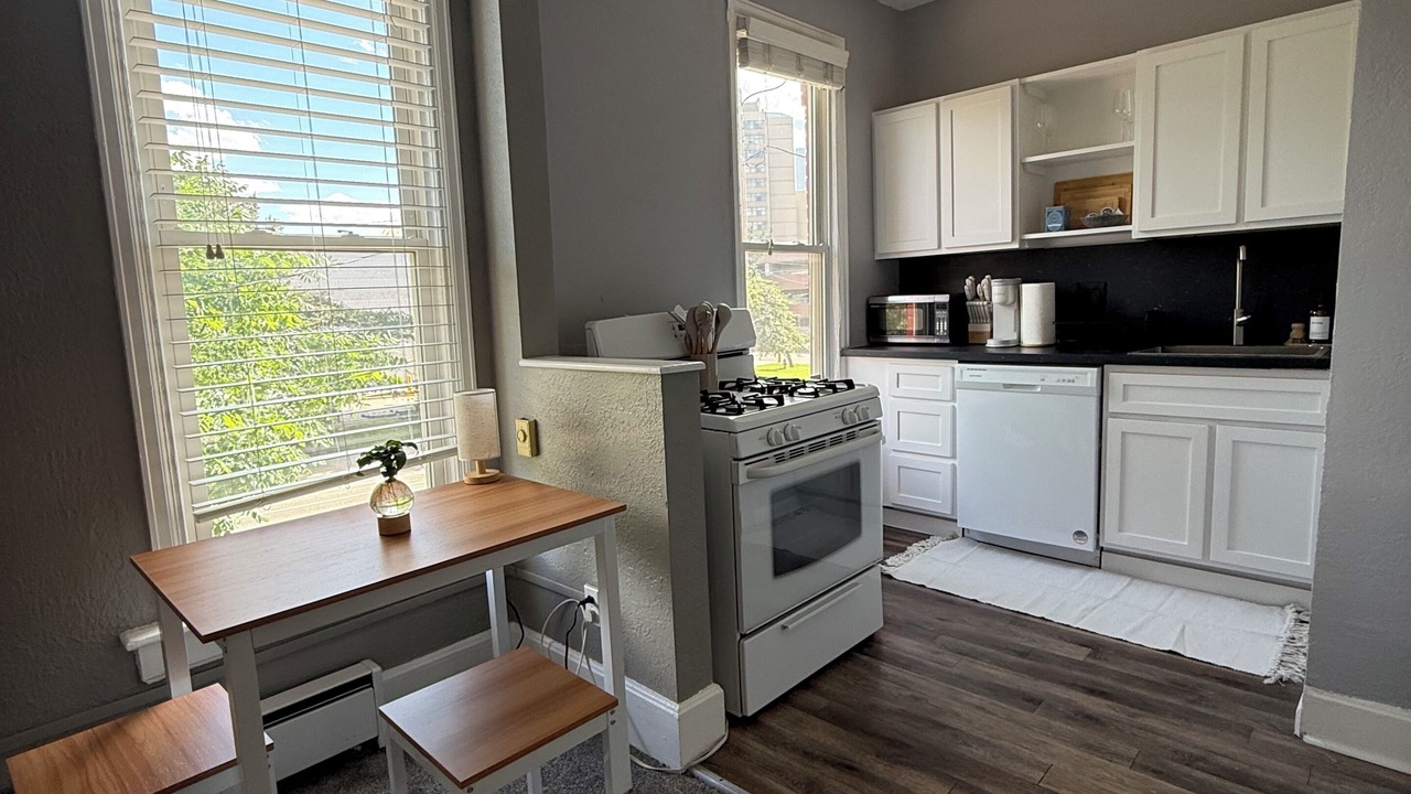 Photo of Kitchen in Ballpark