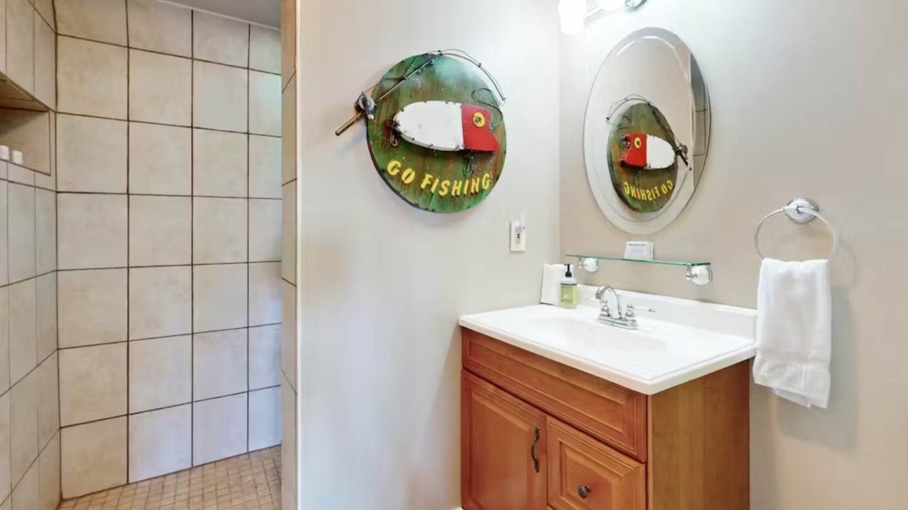Photo of Bathroom in Linn Creek