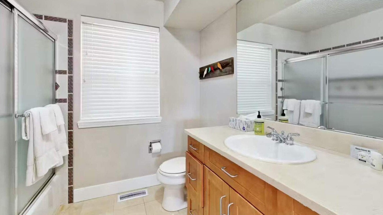 Photo of Bathroom in Linn Creek