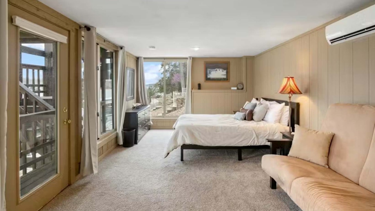 Photo of Bedroom in Gravois Mills