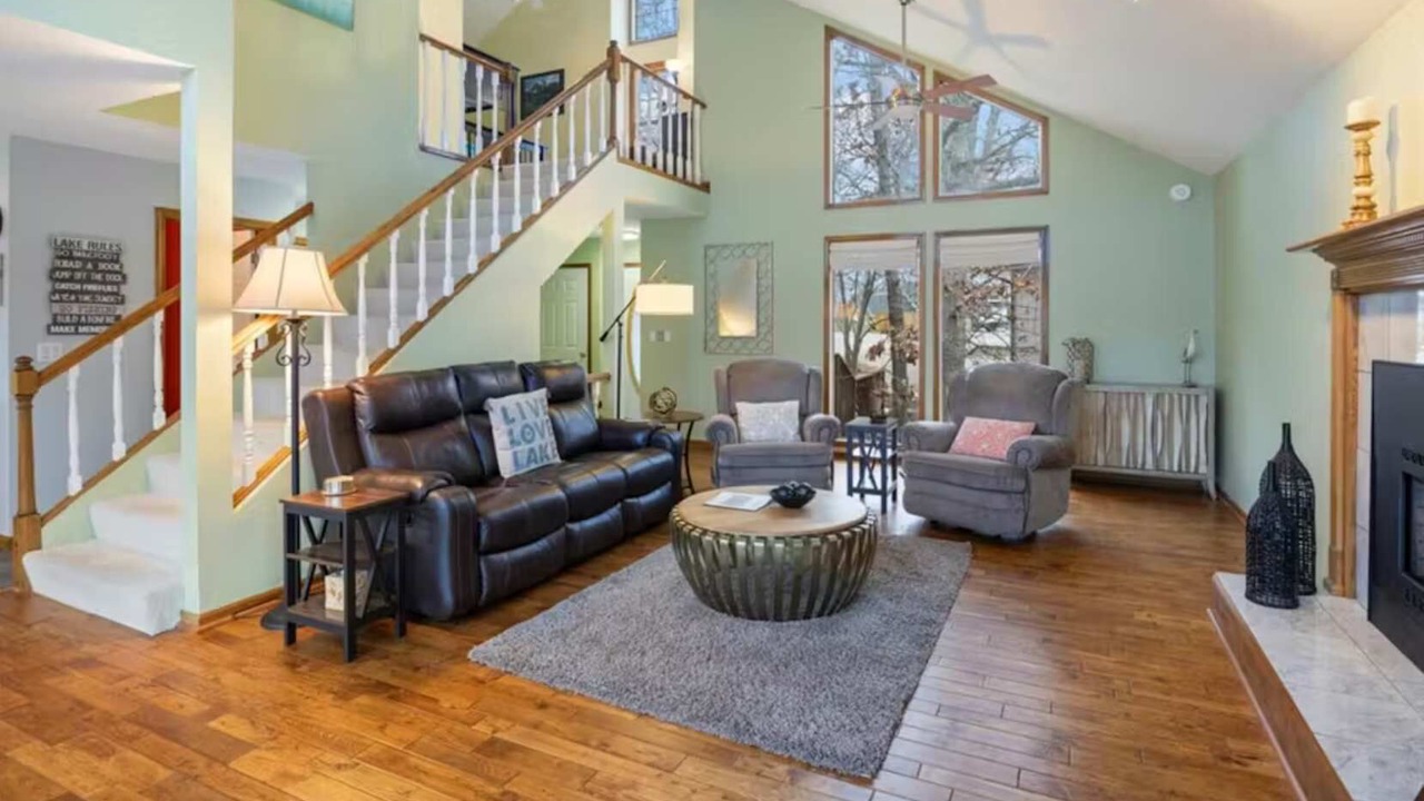 Photo of Livingroom in Gravois Mills