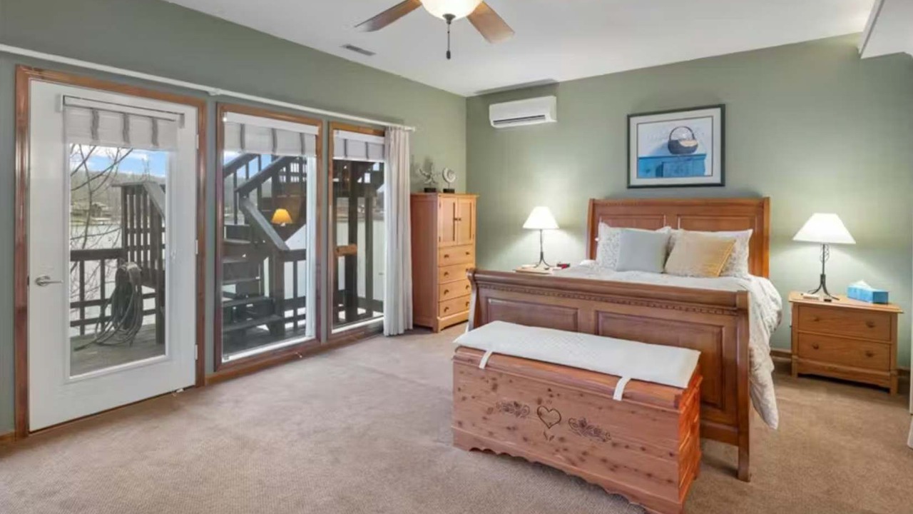 Photo of Bedroom in Gravois Mills