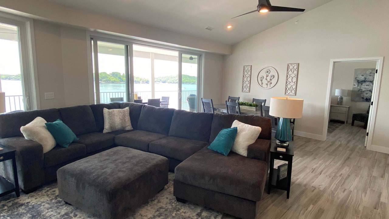 Photo of Livingroom in Rocky Mount
