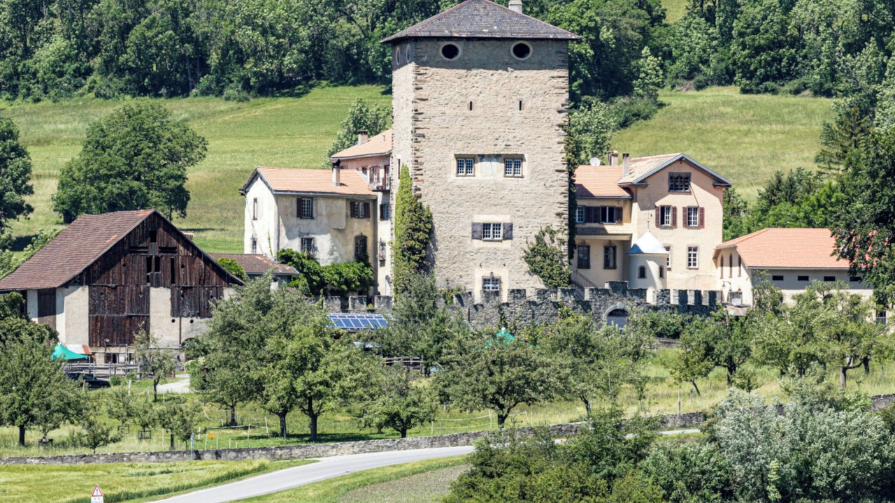 Photo of Others in Praz