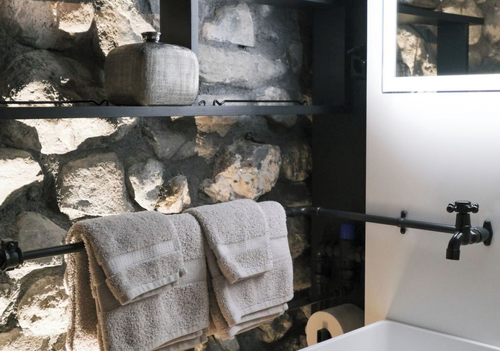 Photo of Bathroom in Praz