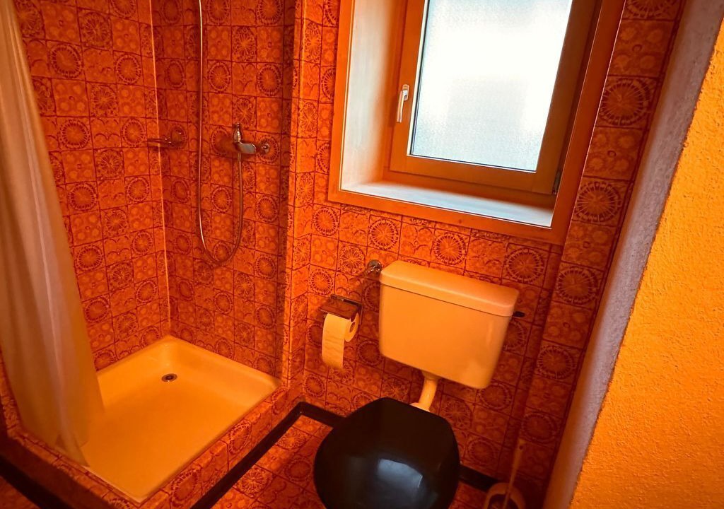 Photo of Bathroom in Sufers
