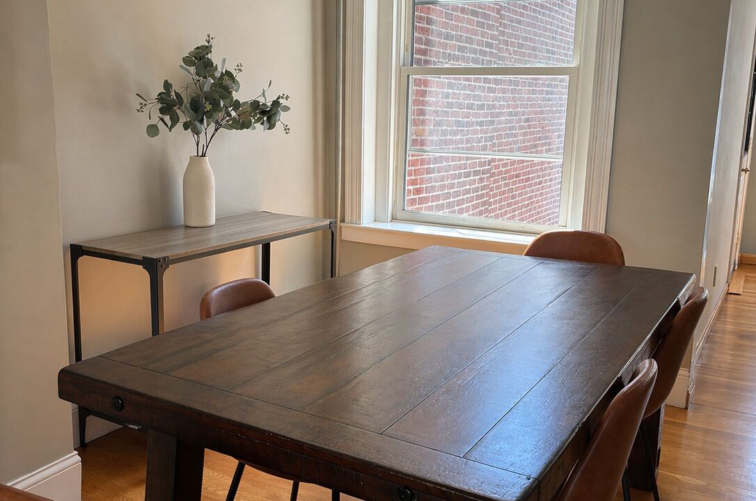 Photo of Others in Telegraph Hill