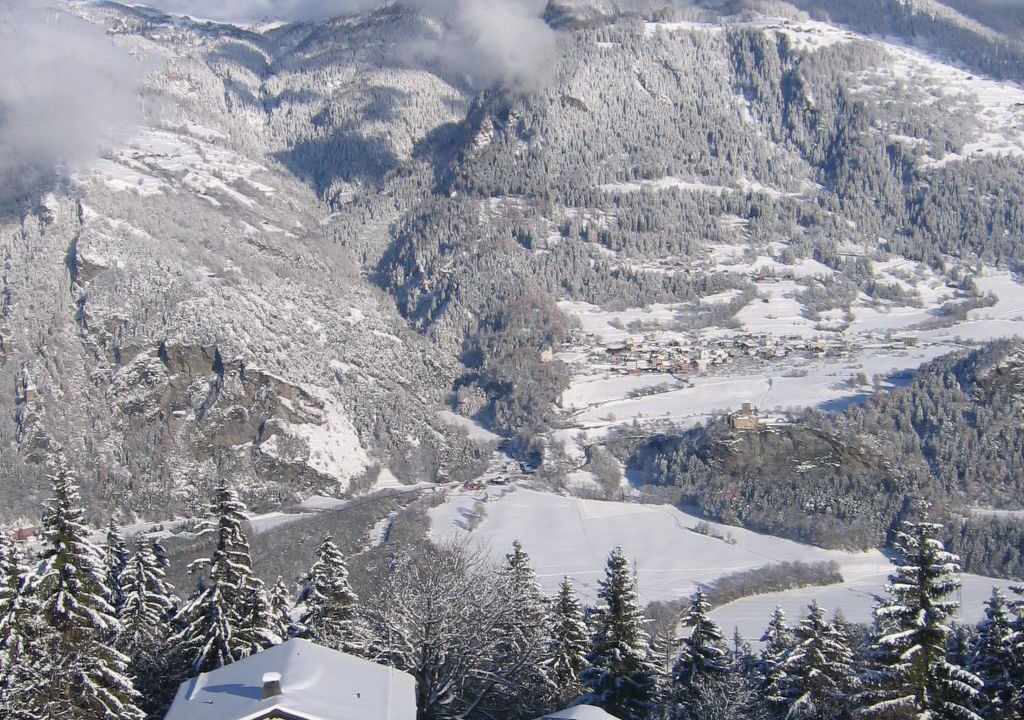 Photo of Others in Praz