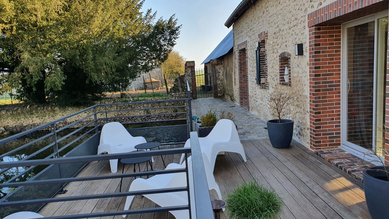 Photo of Patio Balcony in Poisvilliers