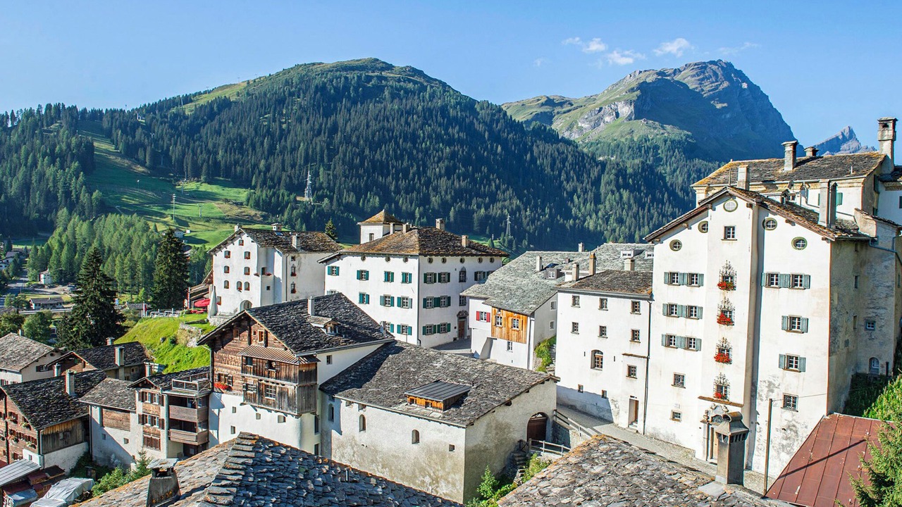 Photo of Others in Spluegen