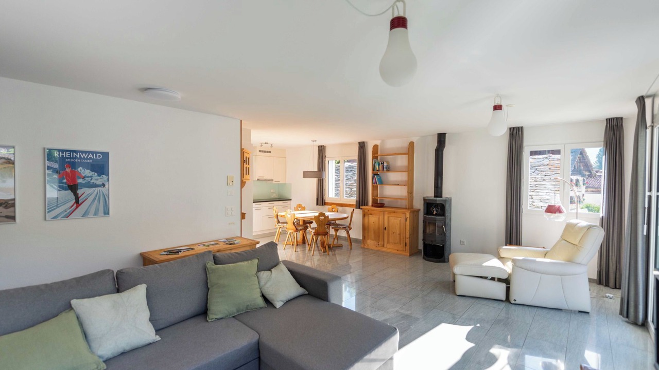 Photo of Livingroom in Spluegen