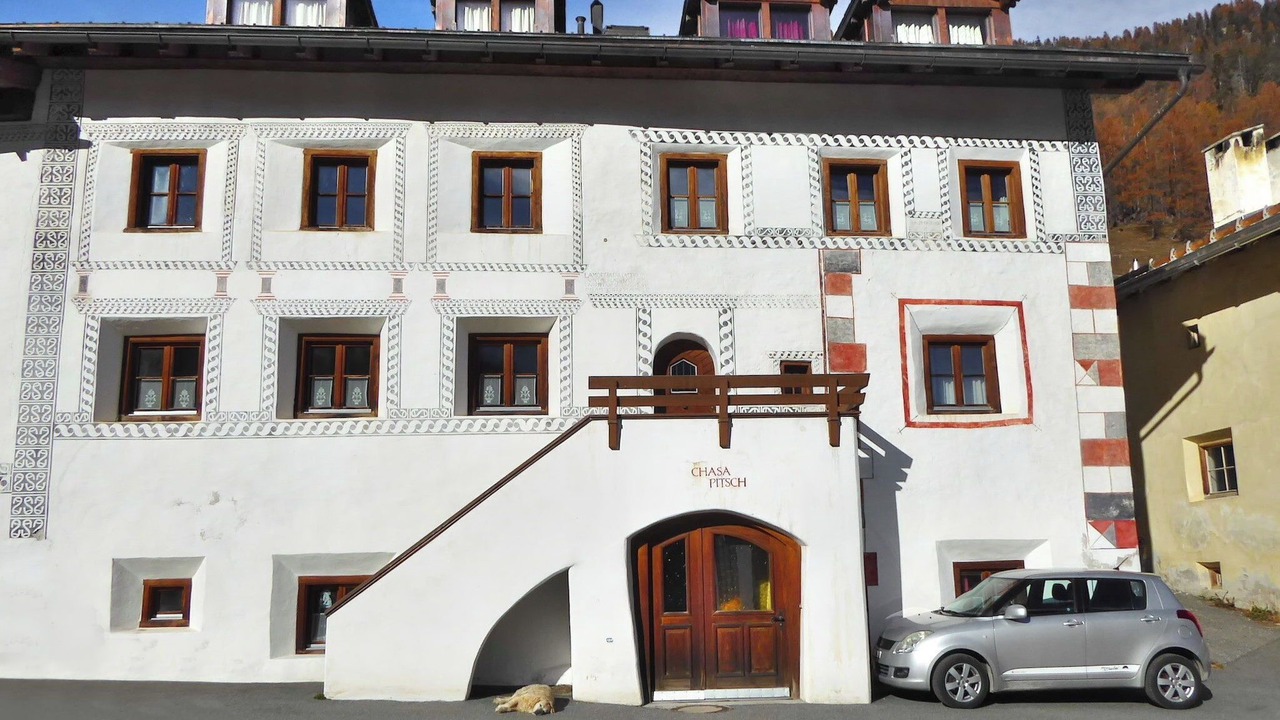 Photo of Others in Tschierv