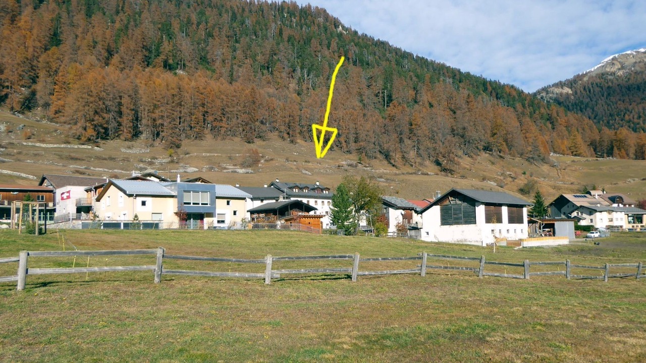 Photo of Others in Tschierv