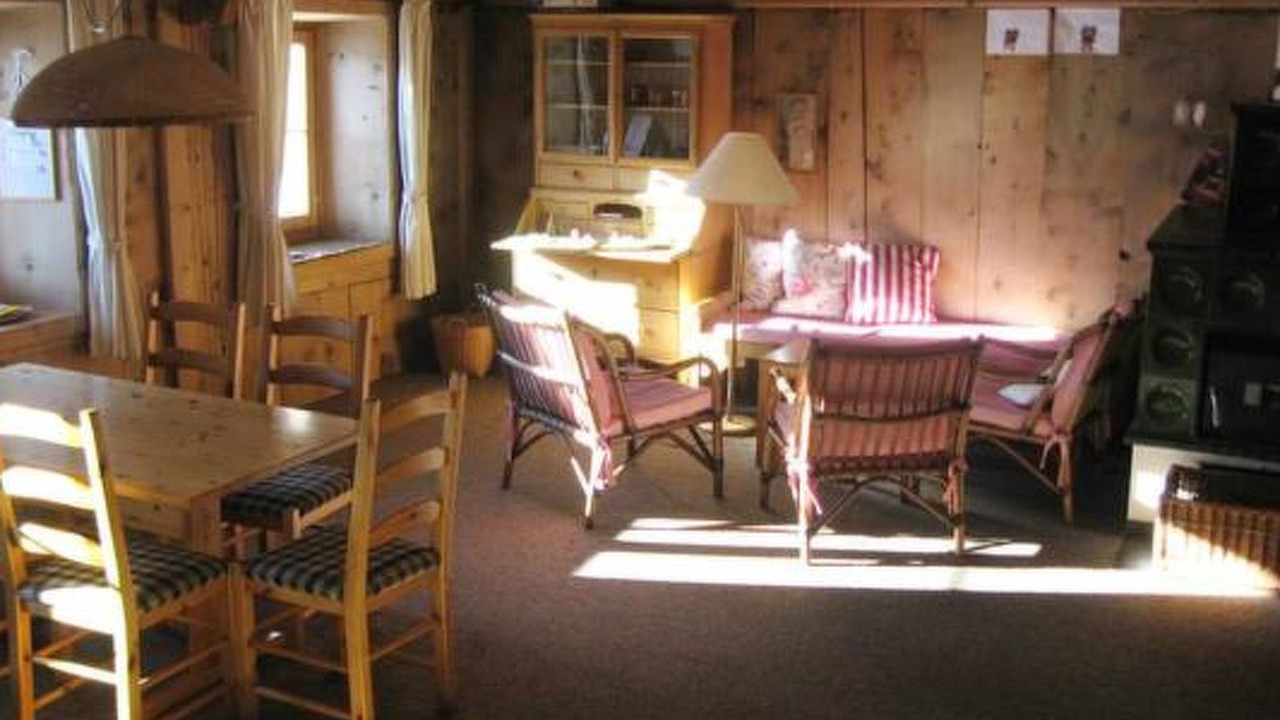 Photo of Bedroom in Tschierv