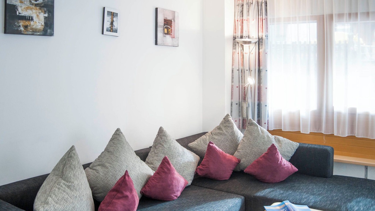Photo of Livingroom in Ravaisch