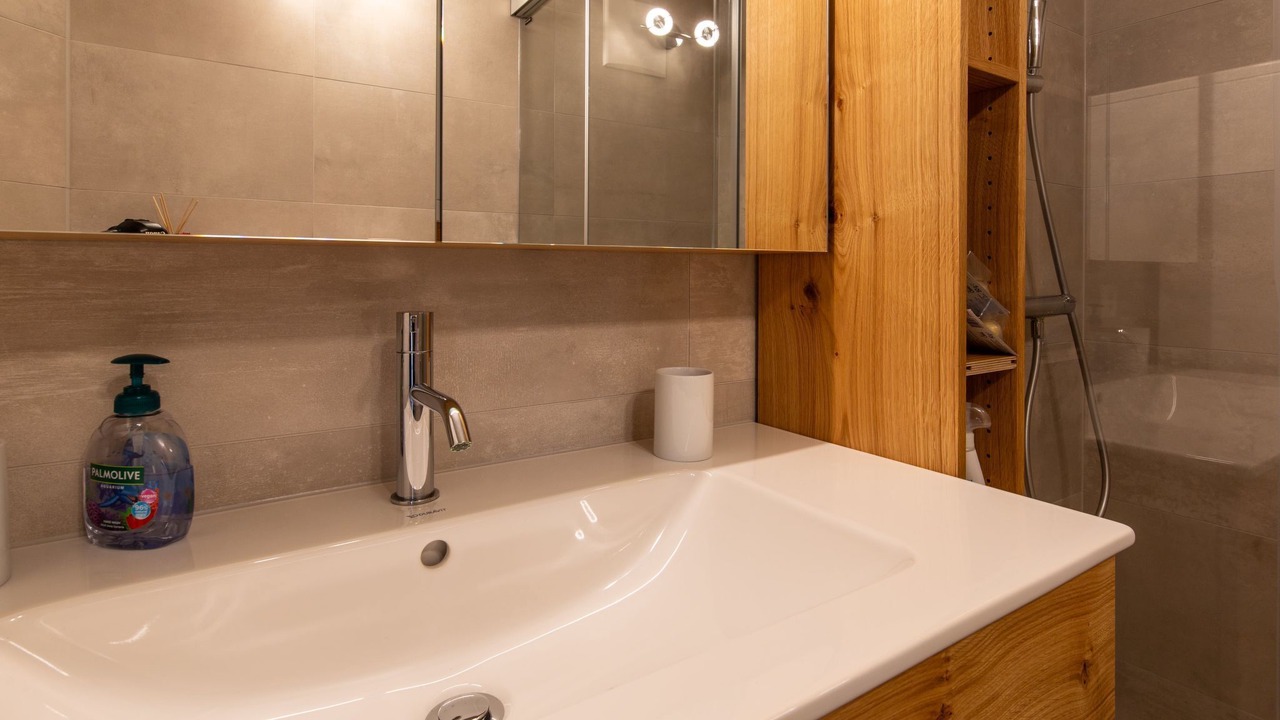 Photo of Bathroom in Ravaisch