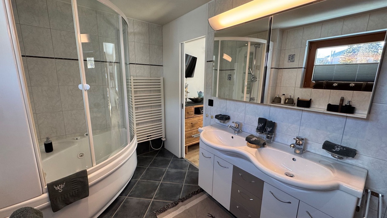 Photo of Bathroom in Engadin Scoul