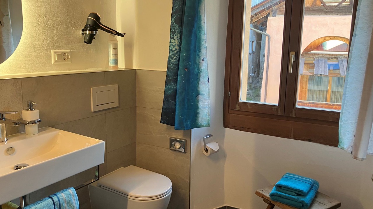 Photo of Bathroom in Sent