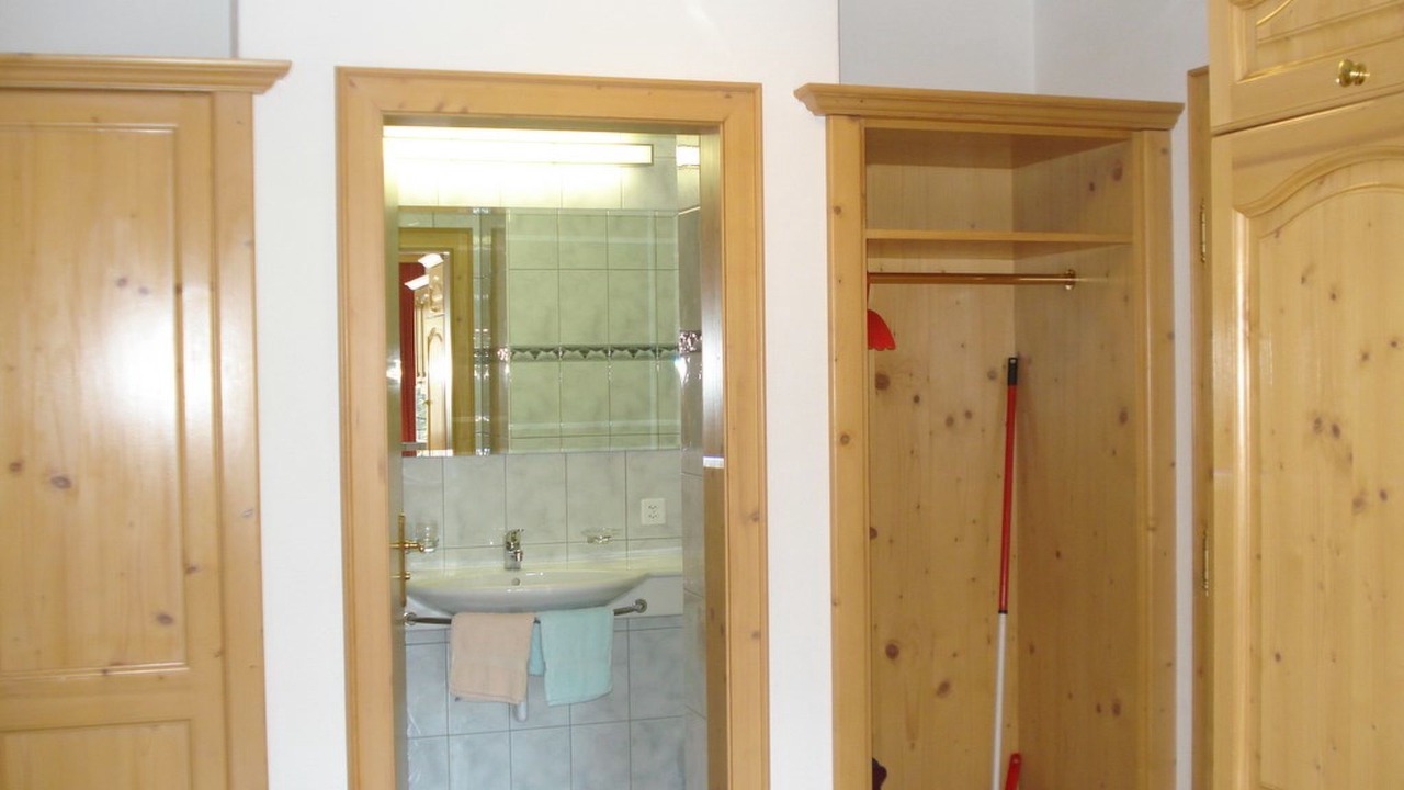 Photo of Bathroom in Ravaisch