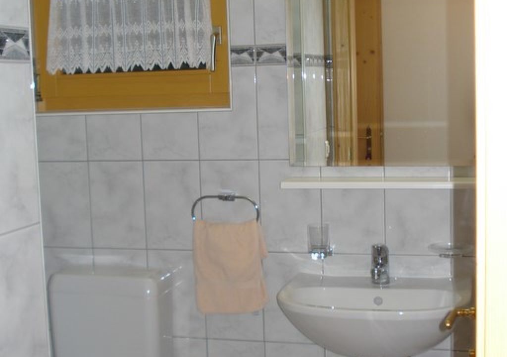 Photo of Bathroom in Ravaisch