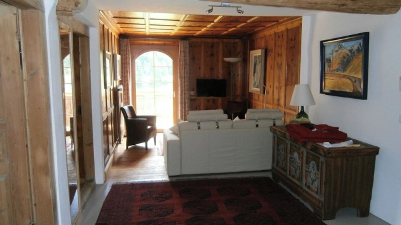 Photo of Livingroom in Tschierv