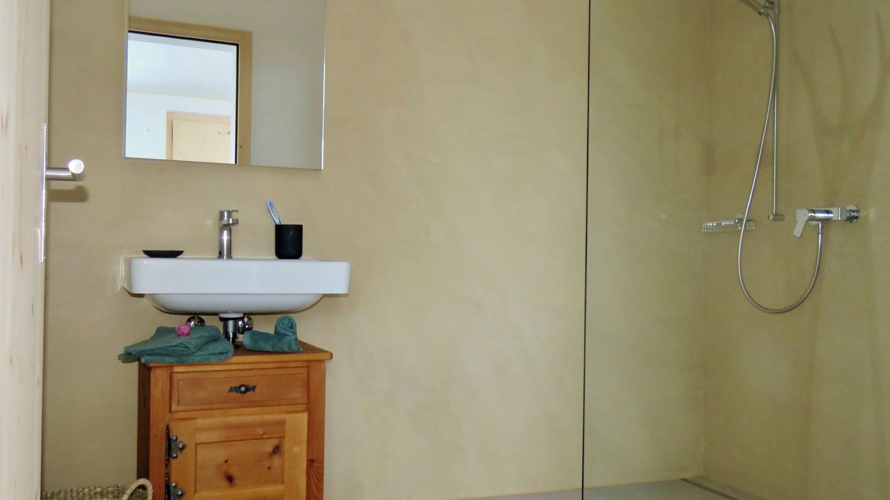 Photo of Bathroom in Sent