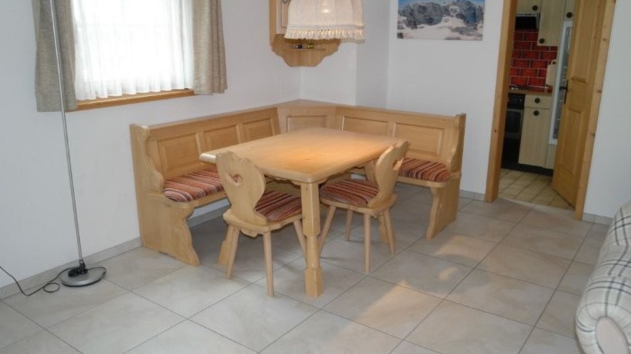Photo of Livingroom in Tschierv
