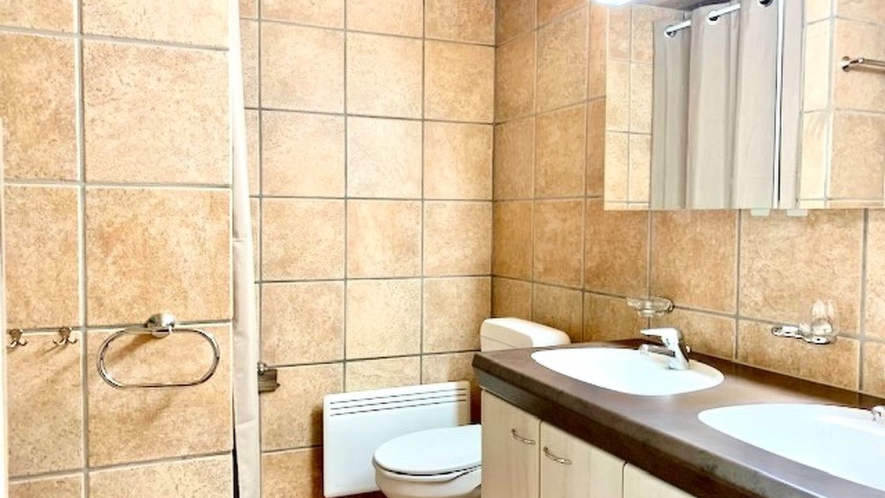 Photo of Bathroom in Ardez