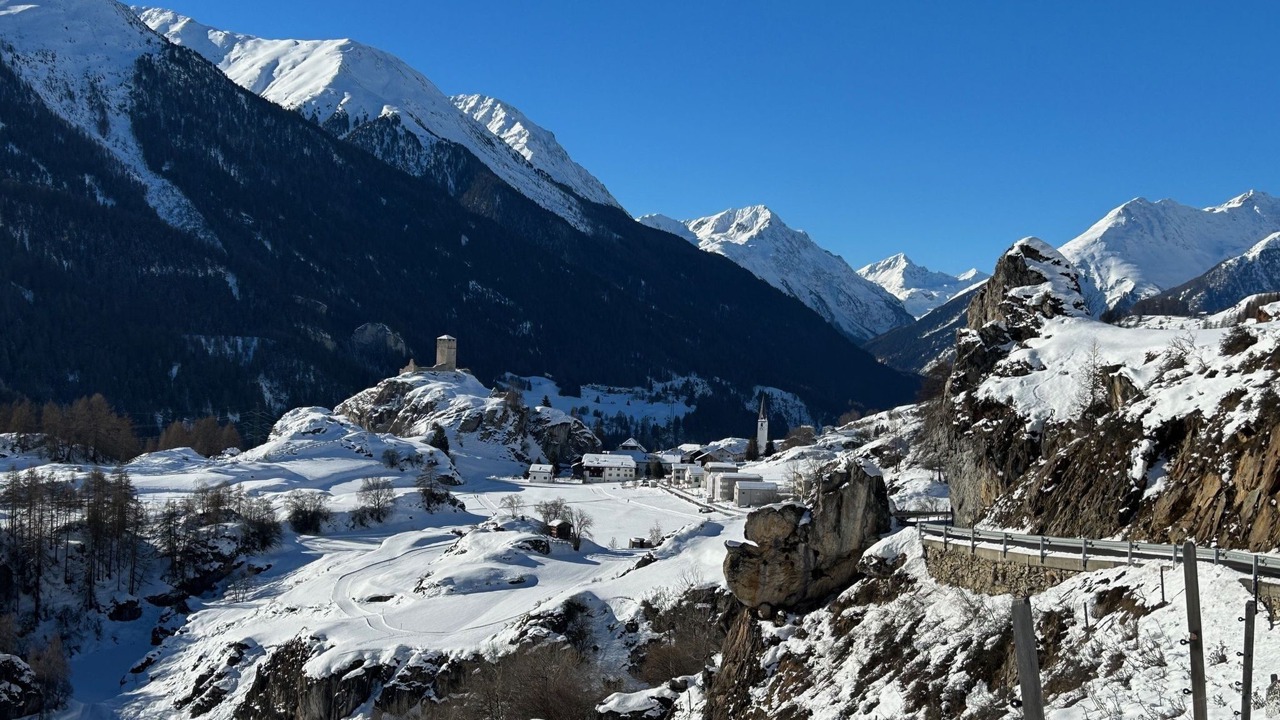 Photo of Others in Ardez