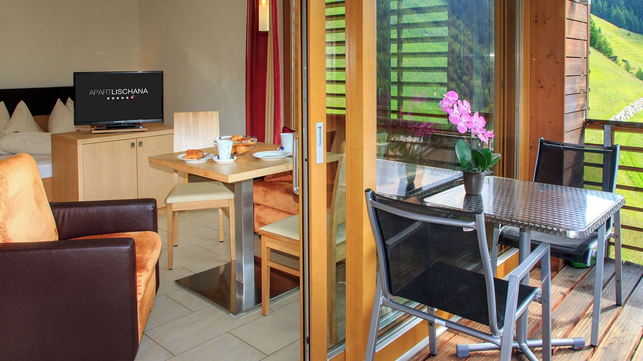 Photo of Livingroom in Ravaisch