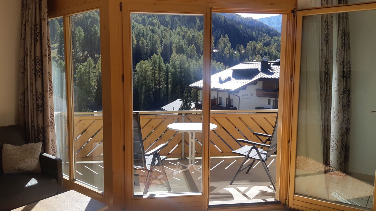 Photo of Livingroom in Ravaisch