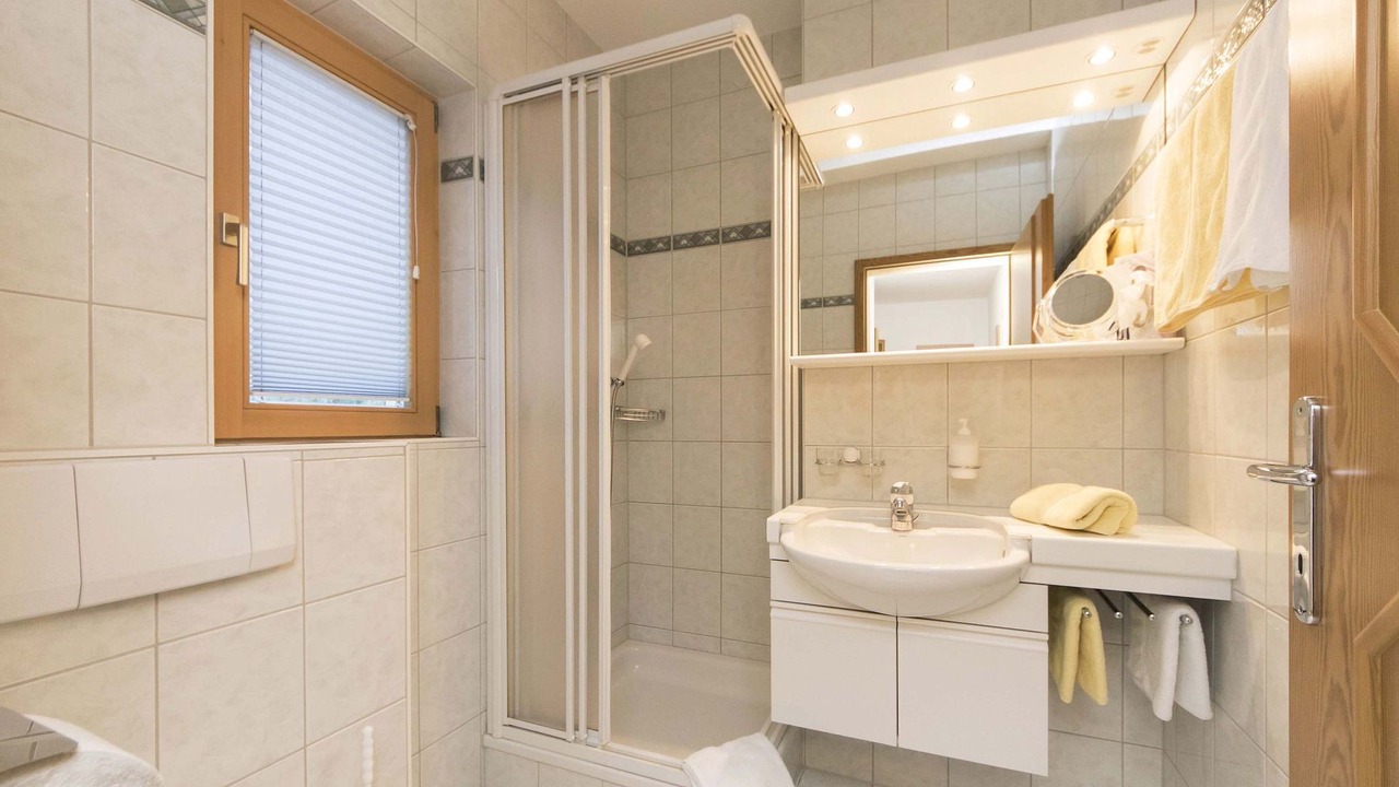 Photo of Bathroom in Ravaisch