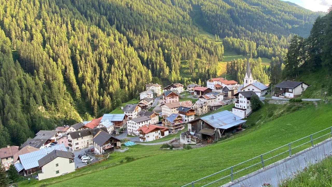 Photo of Others in Ravaisch